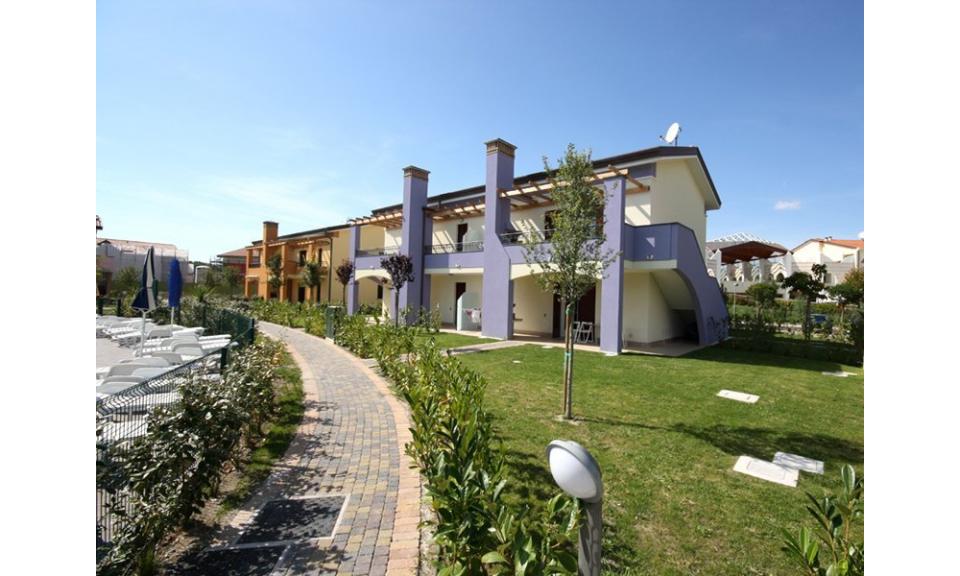 residence LE GINESTRE: external view