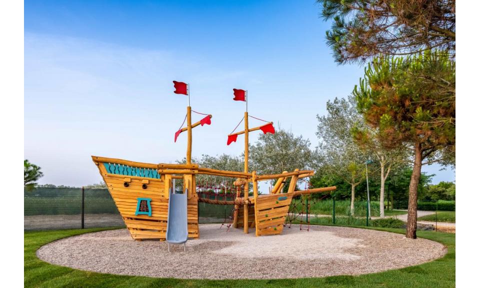 Residence PAREUS BEACH RESORT: Kinderspielplatz