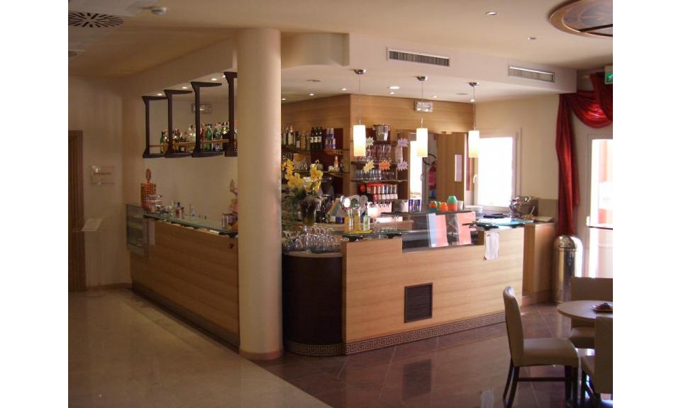 Hotel OLYMPUS: Lobby-Bar