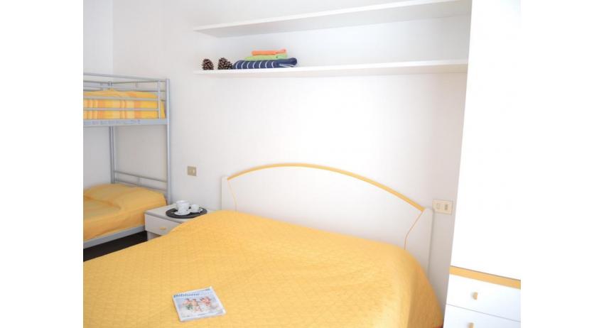 residence ITACA: B6* - camera con letto a castello (esempio)