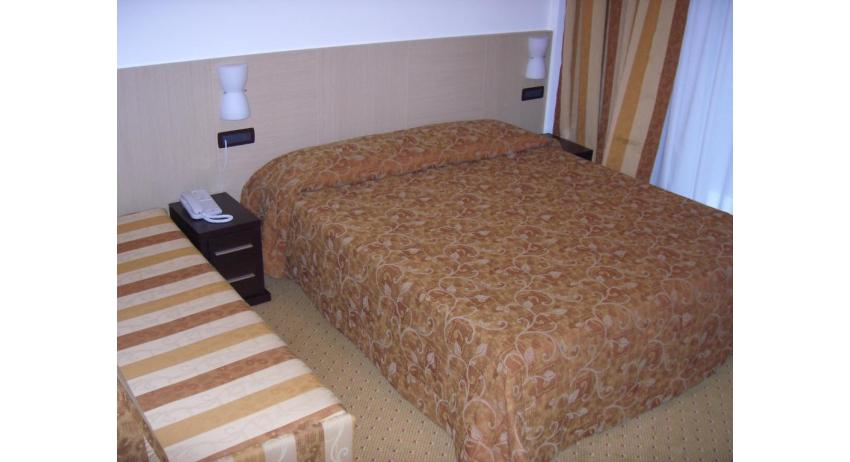 Hotel OLYMPUS: Standard - Schlafzimmer (Beispiel)