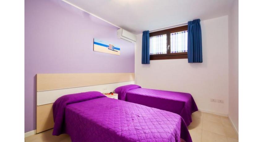 residence VILLAGGIO A MARE: D8/N - bedroom in basement