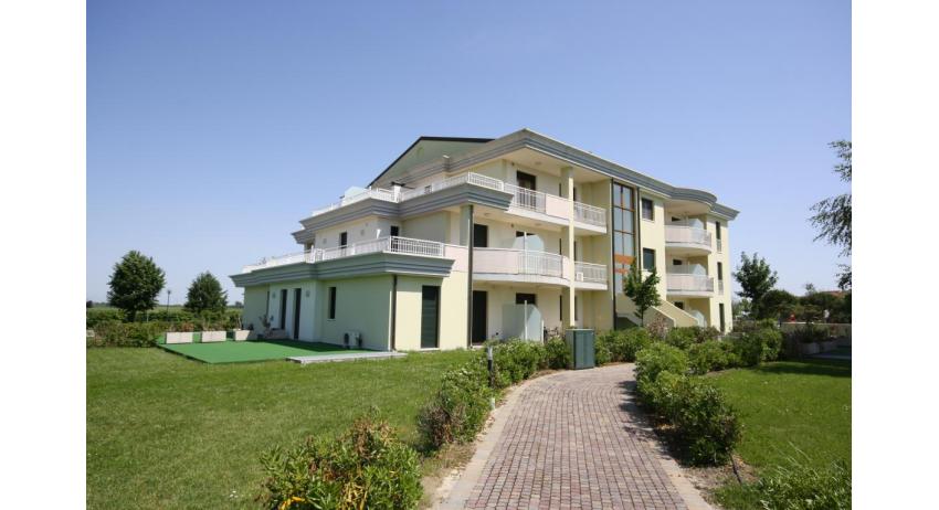 residence GIARDINI DI ALTEA: C7 - external view (example)